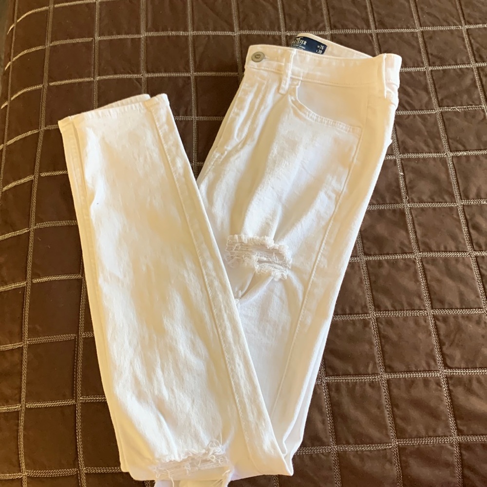 White Hollister jeans